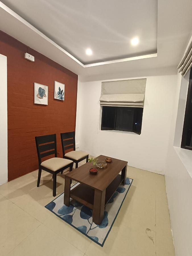 Hotel Brick Castle Chennai Zewnętrze zdjęcie