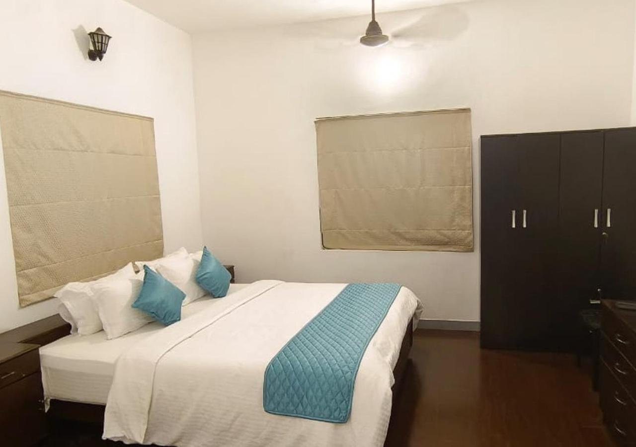 Hotel Brick Castle Chennai Zewnętrze zdjęcie